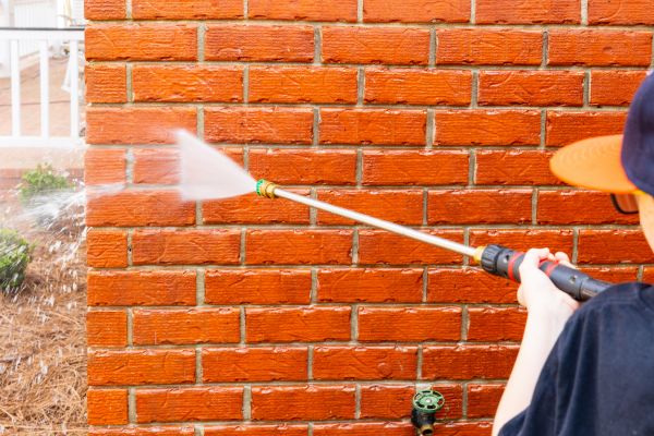 Cost of Wall Pressure Washing in Folsom